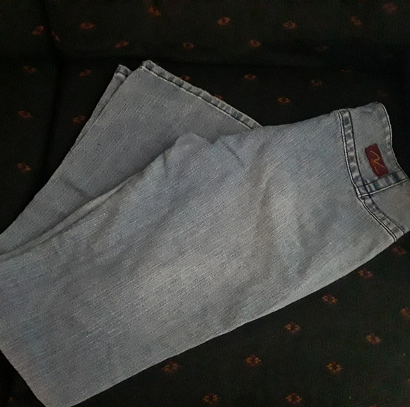 ~Blue denim jeans~ - Picture 2 of 4